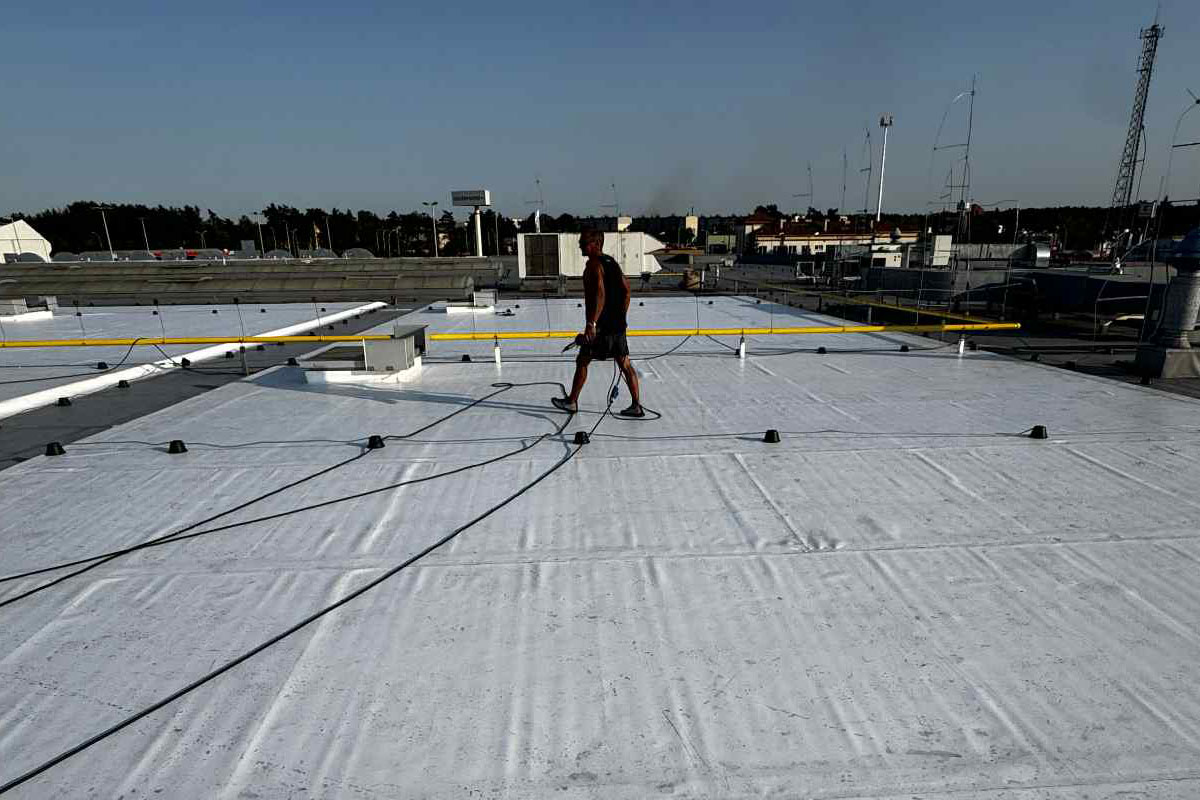 Modernizacja dachu płaskiego